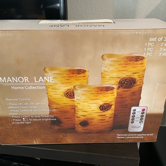 Set of 3 flameless candles, varied height, wood look, with remote - Picture 7 of 10